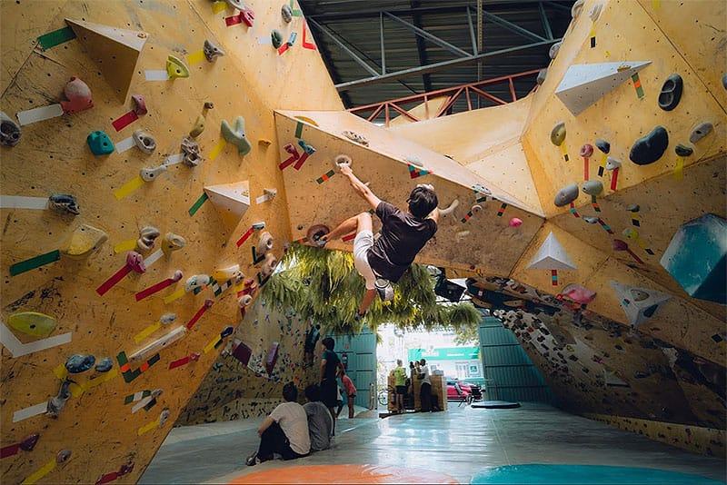 Escalada na Casa de Pedra