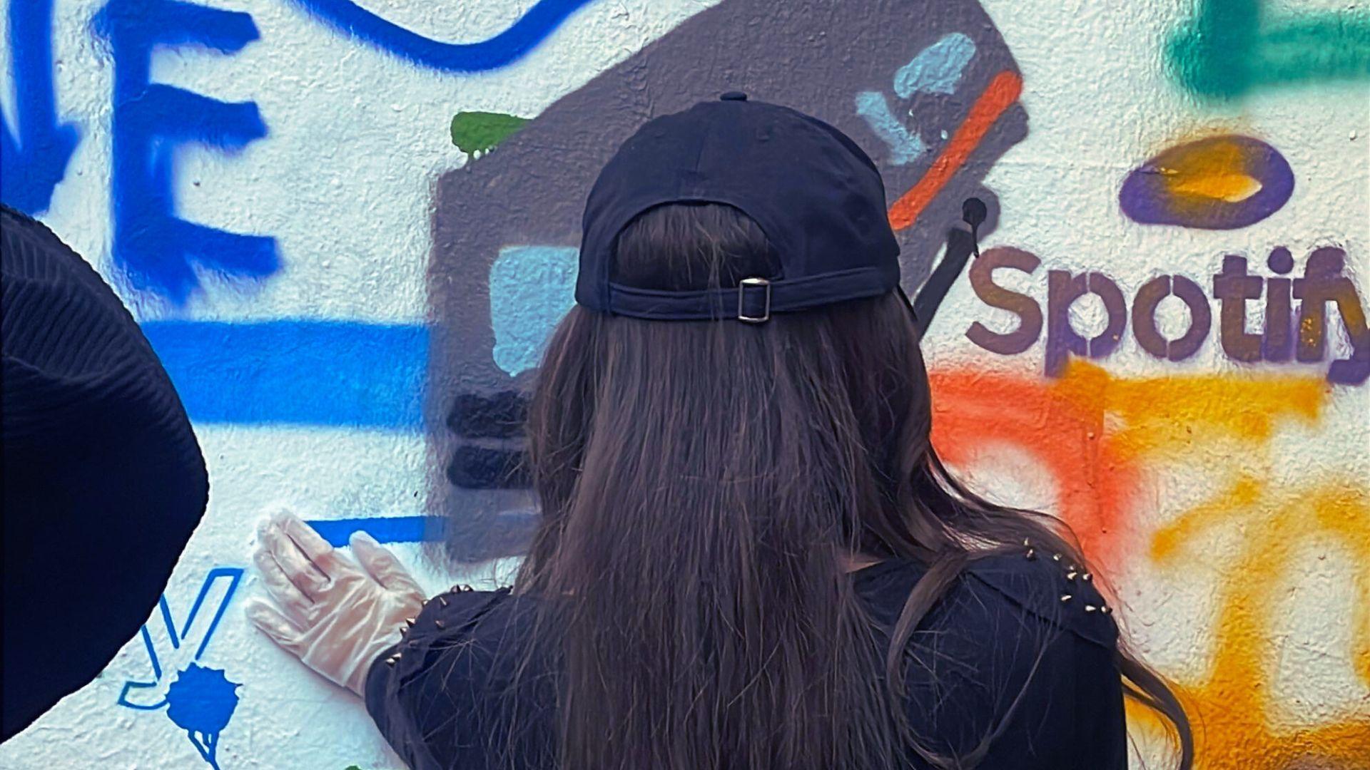 Grafite um muro e se expresse no Beco do Batman 2
