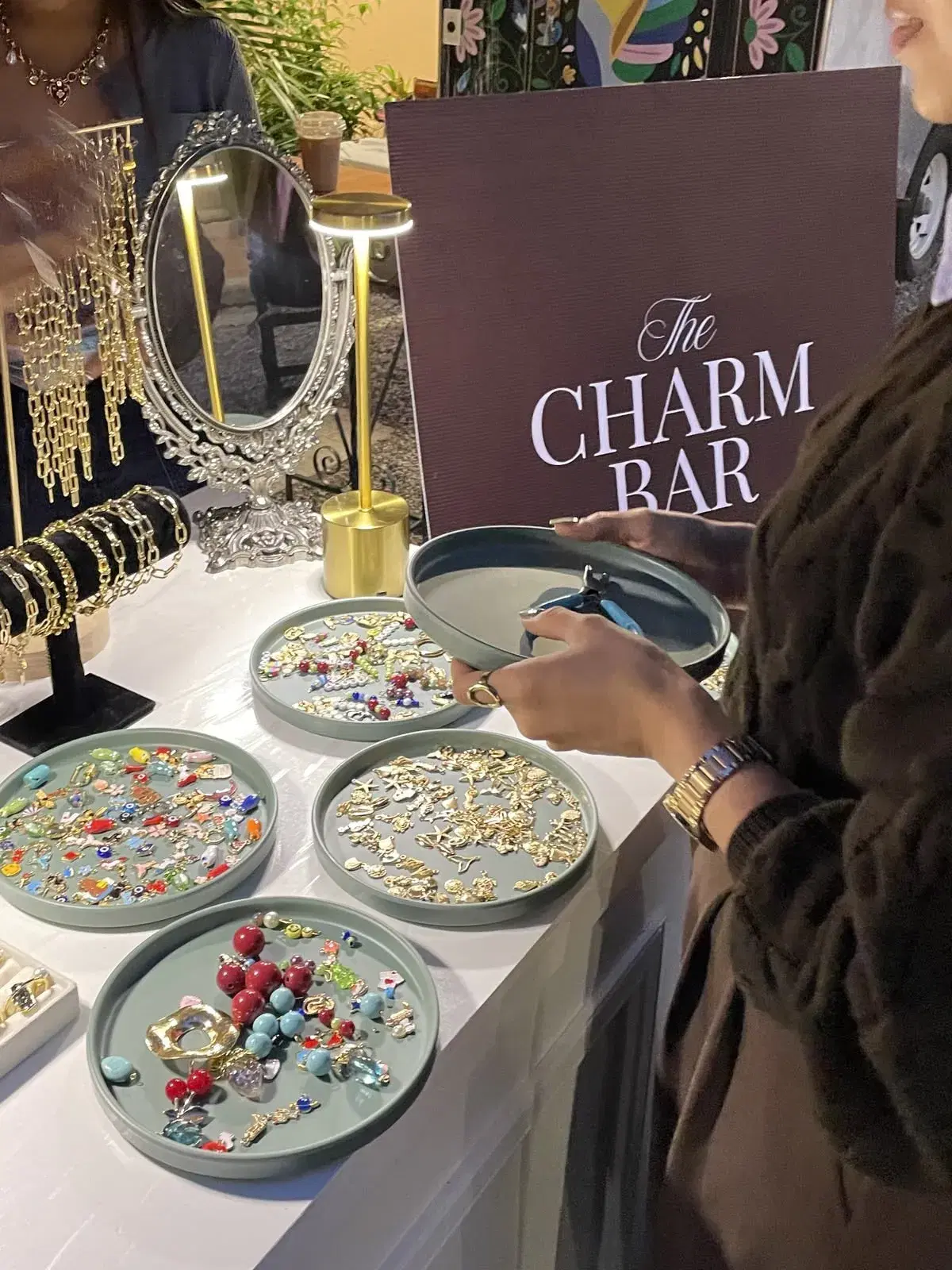 CHARM BAR - Crie e personalize o seu próprio acessório