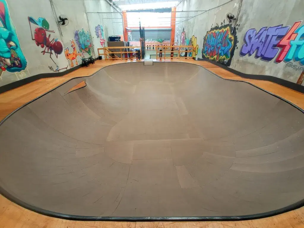Hakuna Skate School
