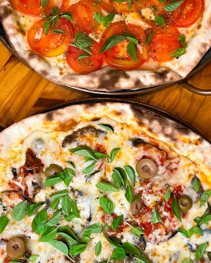 Regalo Pizzeria