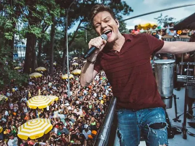 Bloco Bem Sertanejo (Michel Teló)