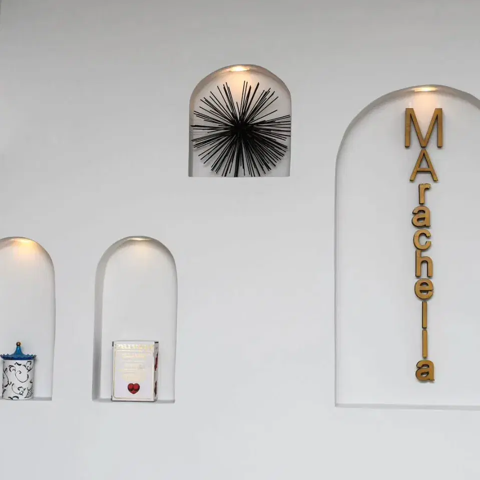 Marachella Bar