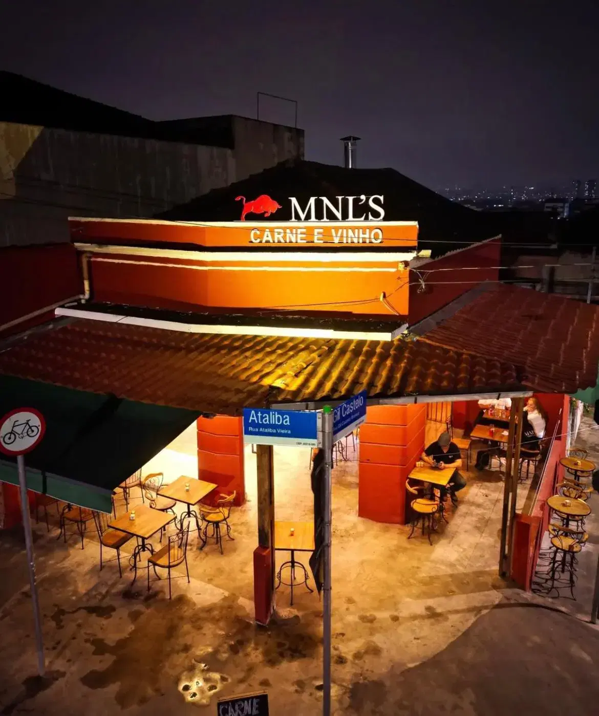 Manollos Carne e Vinho Parrilla 🥩🍷