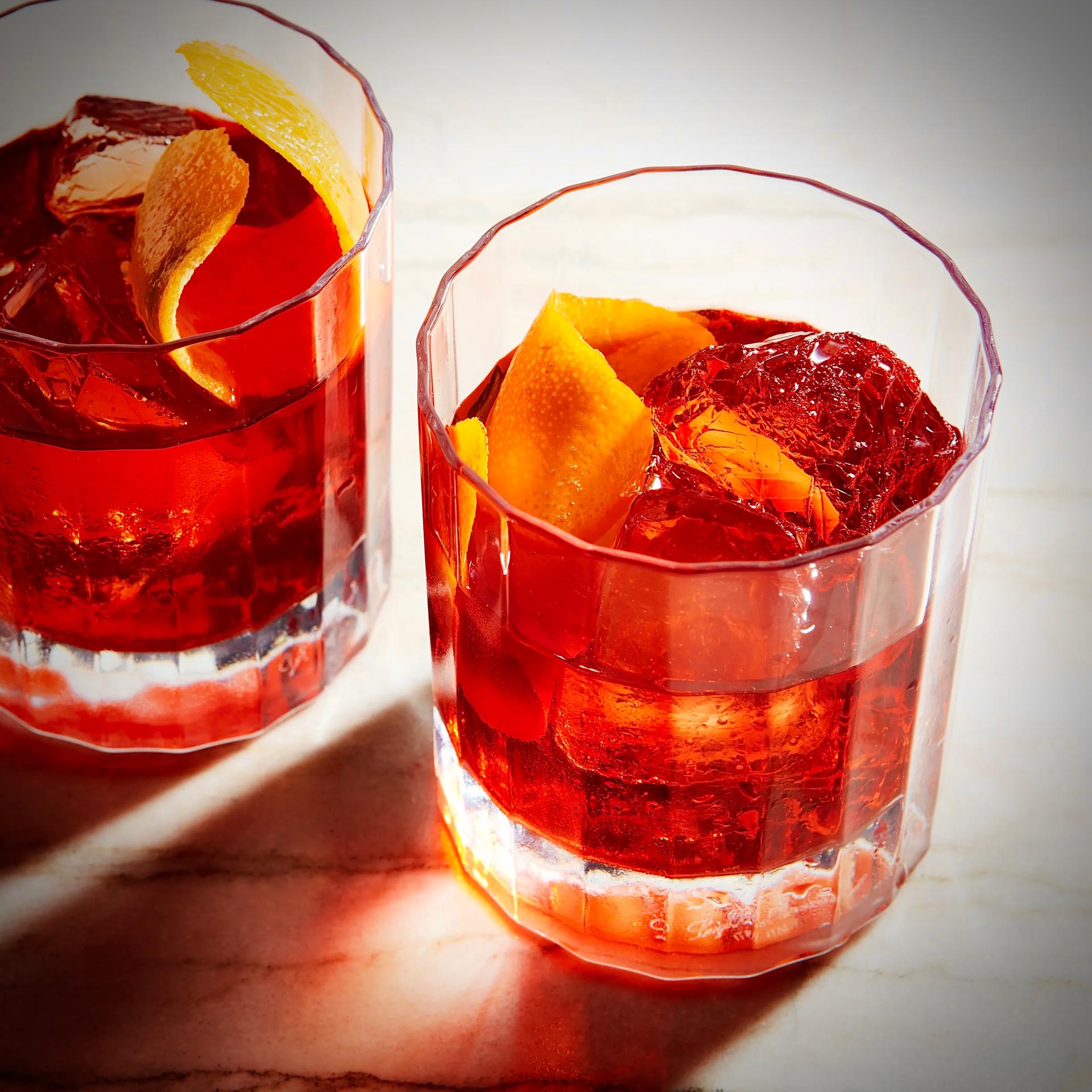 Aproveite o Combo: 2 Negroni Pelo Preço de 1